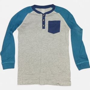 🧑🏾Boys Size 10 Carter's Shirt🧑🏼